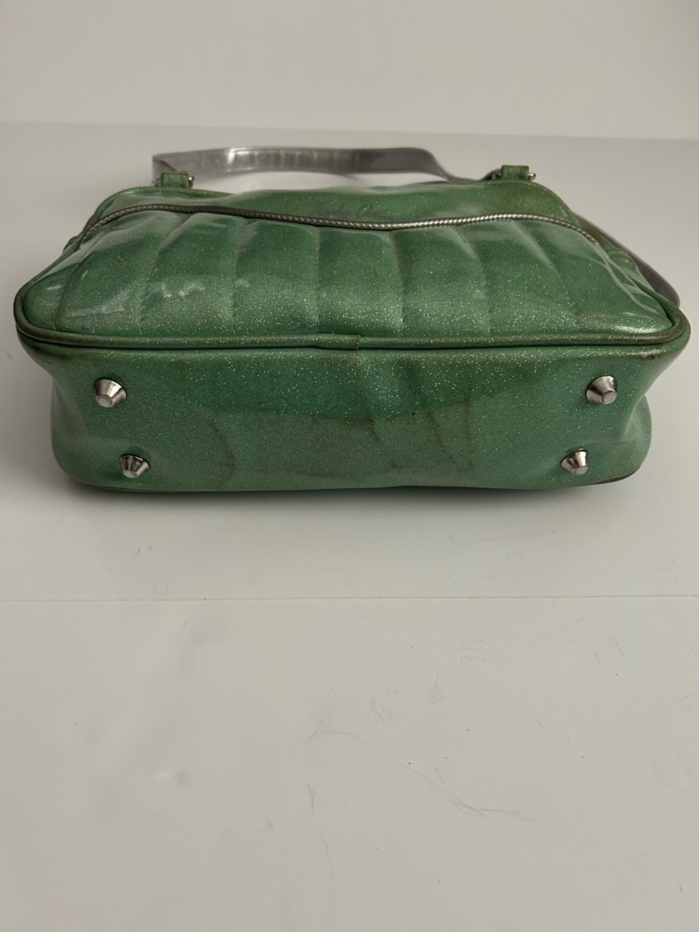 Trophy Queen Green Shoulder Bag with Silver Handles - Picture 6 of 12